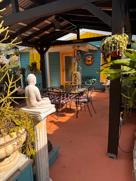 Gazebo Therapy - 124 19th Ave S