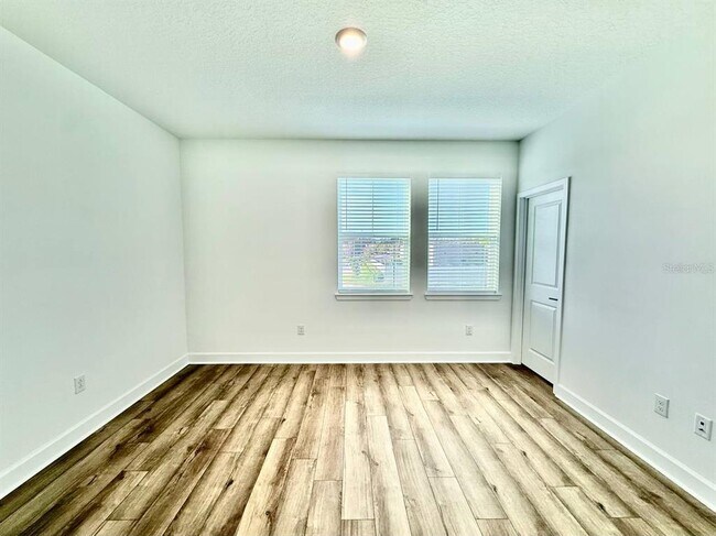 Building Photo - 2031 Wild Heron Ct