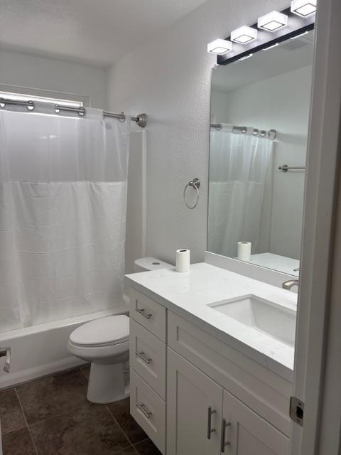 Building Photo - 5775 Debbie Ln