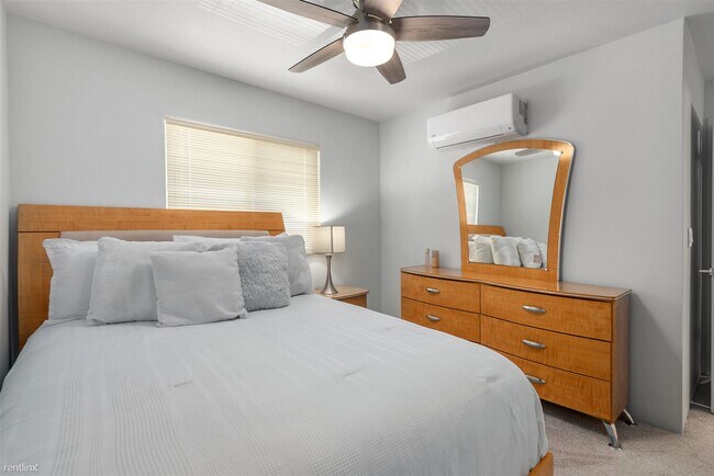 Building Photo - 3 br, 3.5 bath Townhome - 91-3575 Iwikuamo...