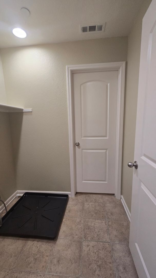 Building Photo - 5421 Tejon Ridge Ct
