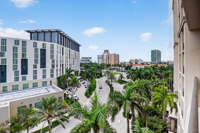 Building Photo - 550 Okeechobee Blvd