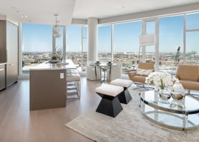 Building Photo - 100 Lovejoy Wharf