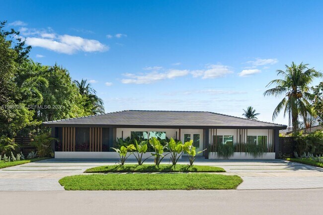 Building Photo - 19721 NE 23rd Ave