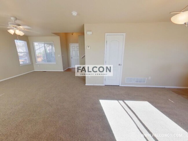 Building Photo - 7573 Duck Hawk Pl