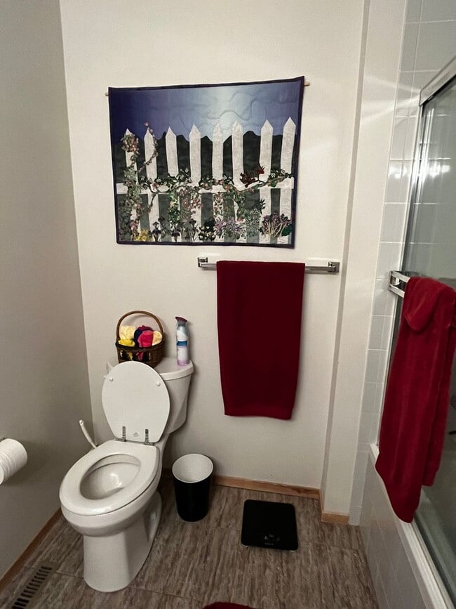 Building Photo - Long Term Rental- Lagoon Townhomes 737D