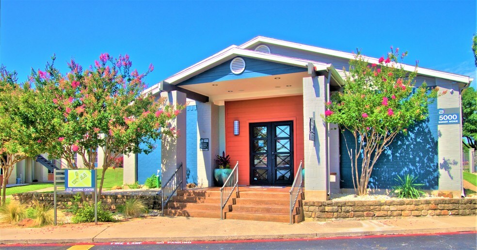 Avila 5000 Sanger Ave Waco TX 76710 Apartment Finder