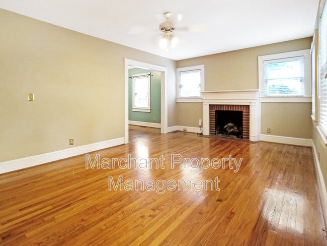 Building Photo - 22 Douglas Dr