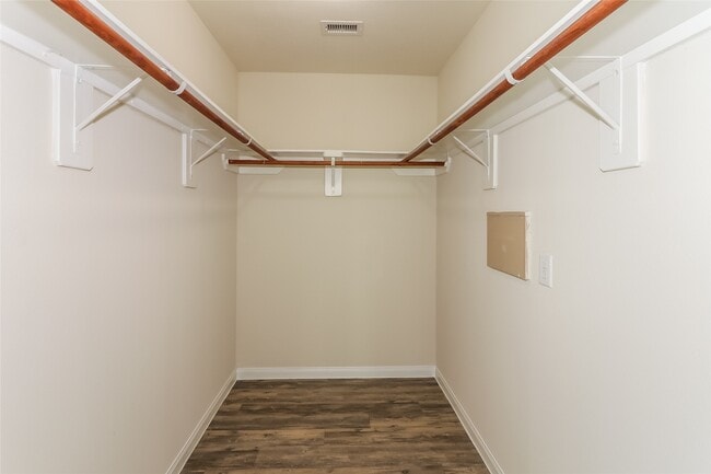 Building Photo - 2615 Camarilla Ln