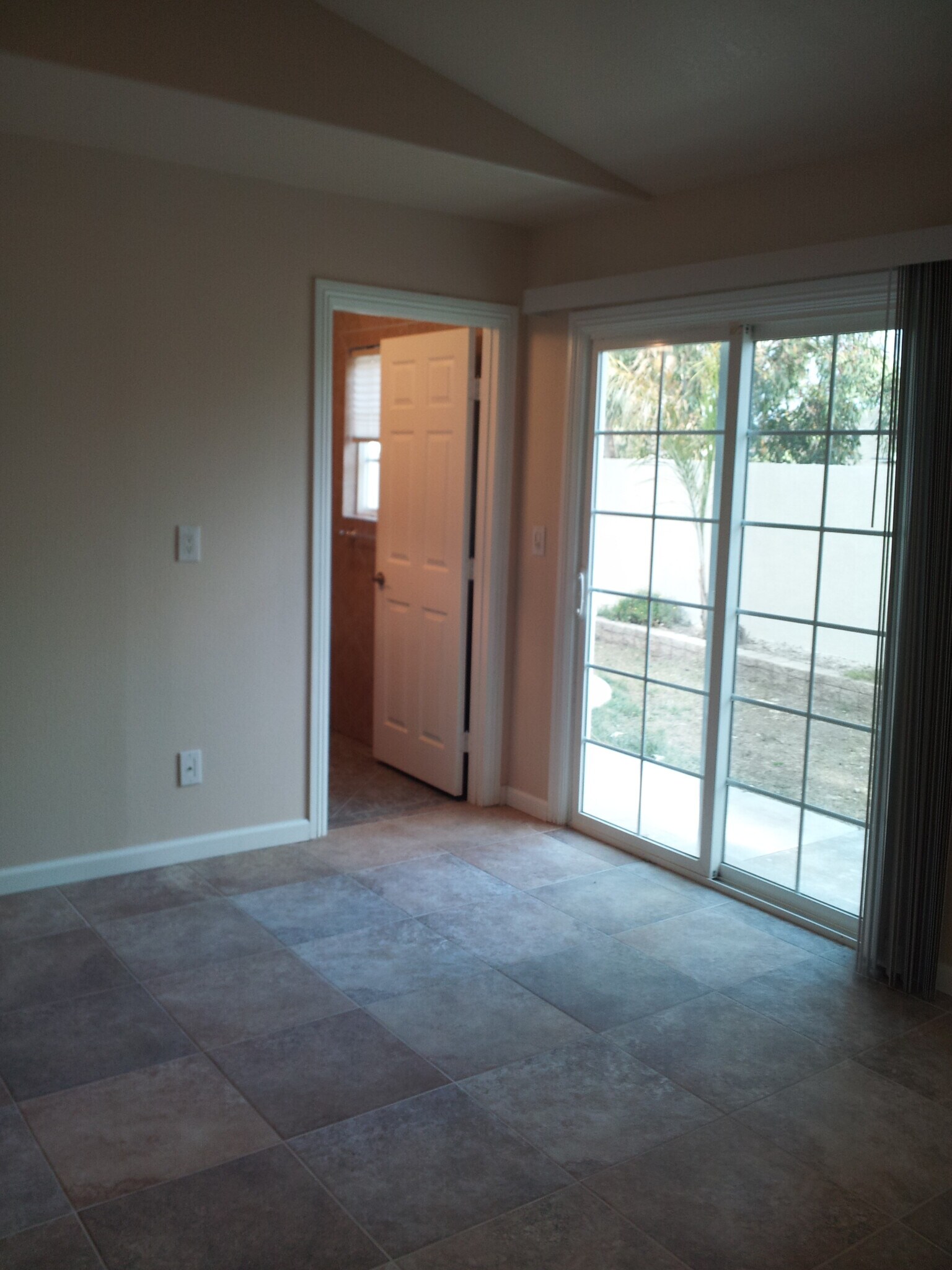 Building Photo - 5139 Omar Ct