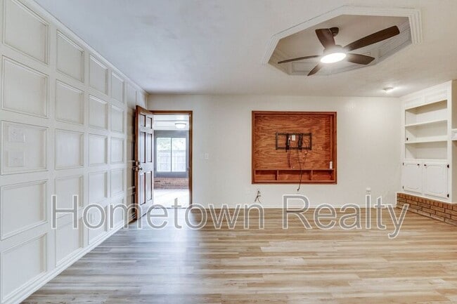 Building Photo - 13308 Marsh Ln