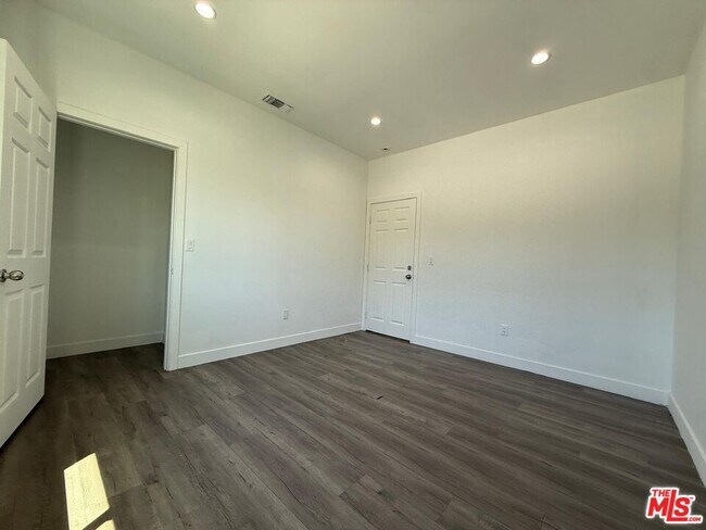 Building Photo - 6744 Radford Ave