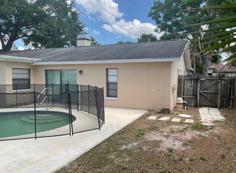 Building Photo - 289 Millstone Dr