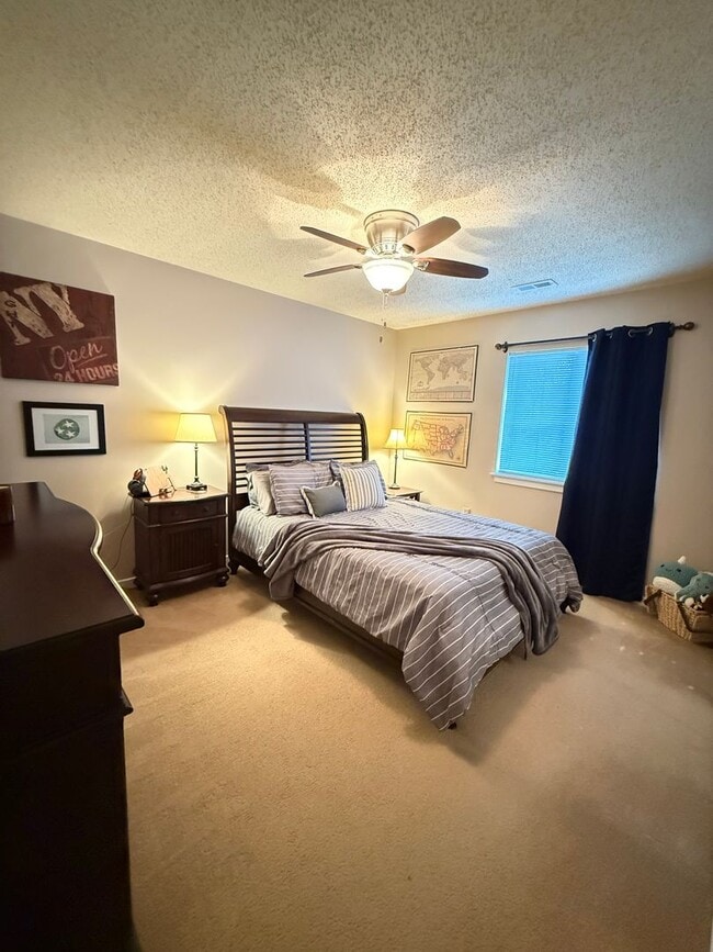 Building Photo - Jamestown Commons