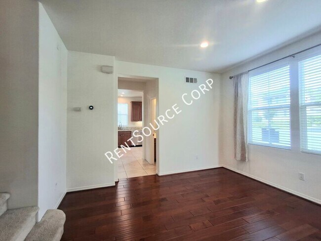Building Photo - 28408 Camino Del Arte Dr