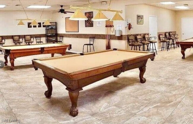 Building Photo - 3650 Sunland Ln