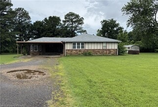 Building Photo - 600 Paw Paw Rd