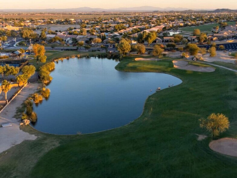 Building Photo - 488 E Diamond Trail