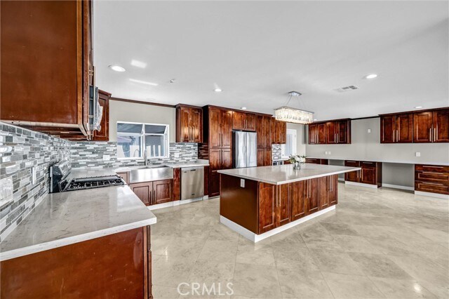 Building Photo - 2751 San Carlos Ln