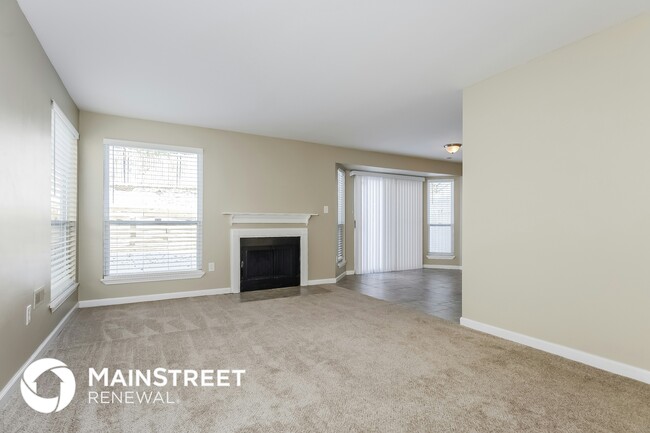 Building Photo - 11253 Liberty Landing Dr