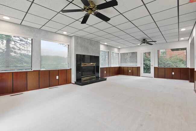 Sun Room - 2663 Charing Rd