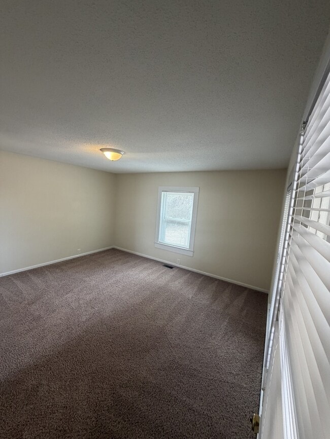 Building Photo - 5292 Red Hill Church Rd