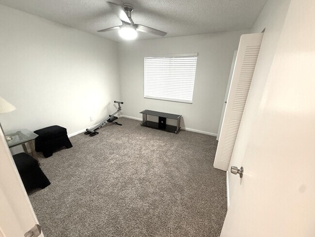 Building Photo - 14307 Bedford Dr
