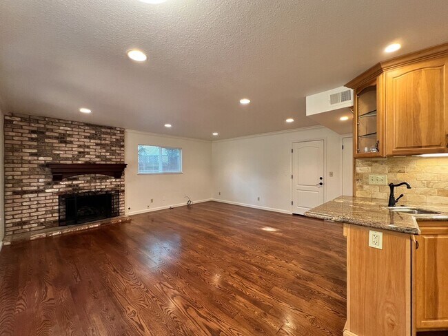 Building Photo - Charming 4 Bedroom Browns Valley Napa Home