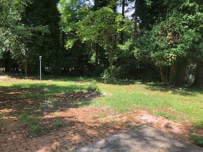 Building Photo - 3bed/2 bath home in Shannon Park in Charlotte