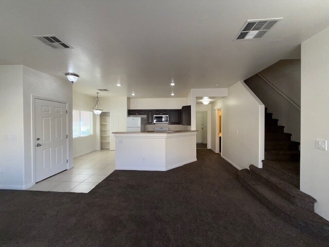 Building Photo - 3520 Glorious Iris Pl