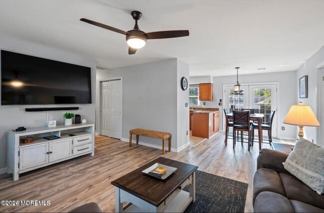 Building Photo - 209 Sinclair Ave