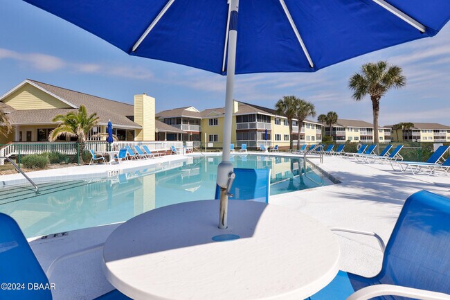 Building Photo - 906 Ocean Marina Dr