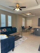 Building Photo - 3007 Javalina Ave