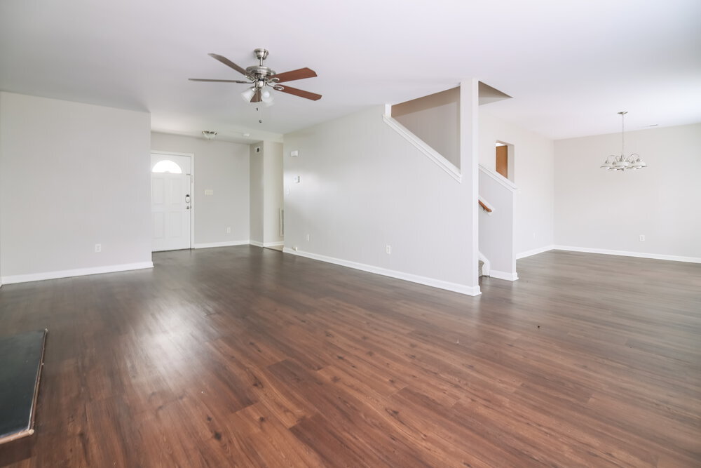 Building Photo - 1513 Clover Ridge Ct