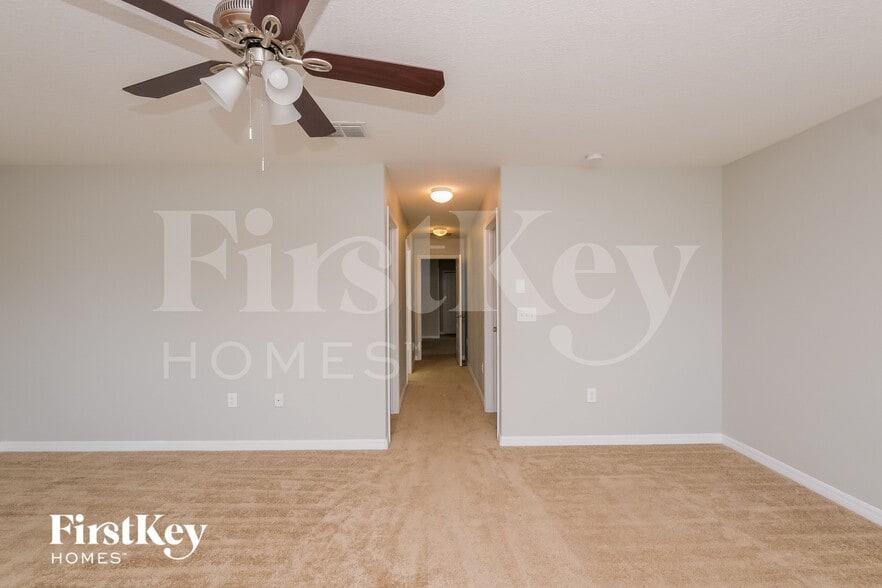 Building Photo - 10522 White Peacock Pl