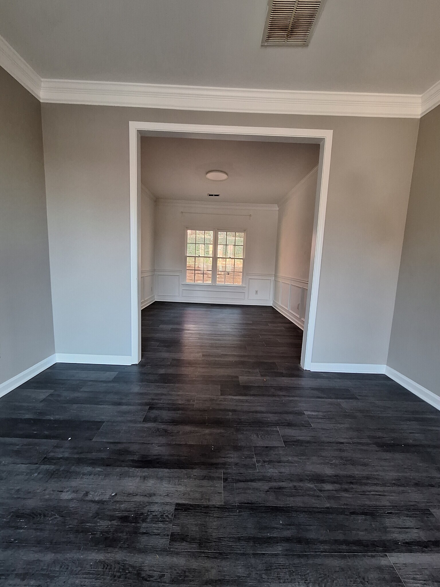 Building Photo - 2120 Sweetbirch Trl