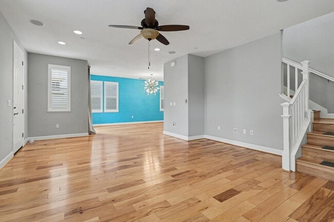 Building Photo - 568 Selby Lane