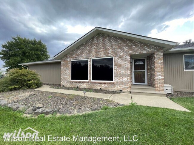 Building Photo - 4 br, 2 bath House - 80 Hickory Ln