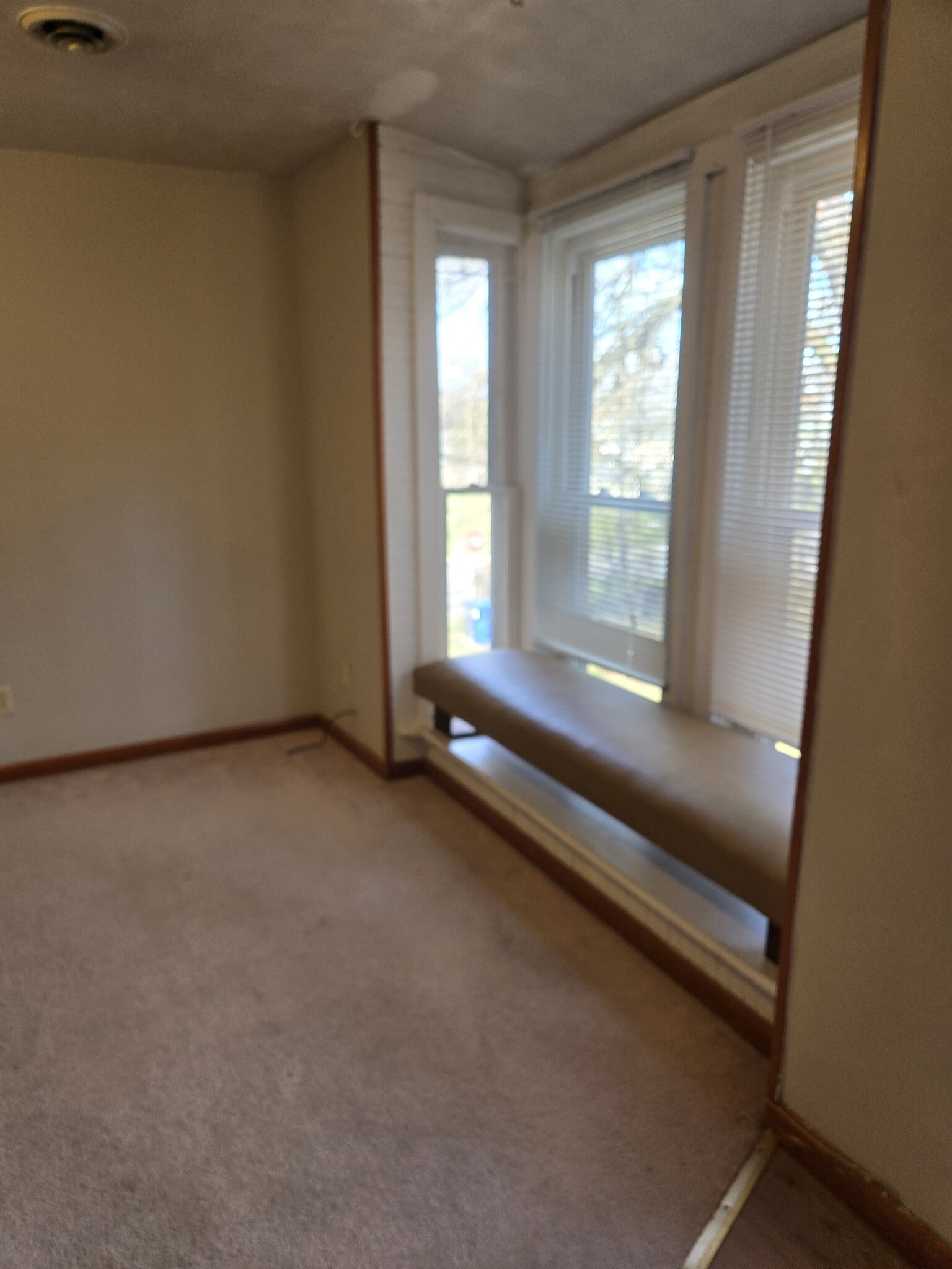 Building Photo - 1301 Grace St