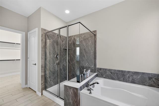 Building Photo - 5705 Merchant Dr