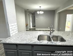 Building Photo - 3606 Versailles Dr