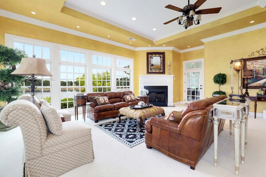 Building Photo - 18436 Ponderosa Dr