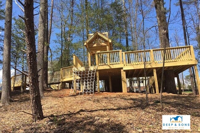 Building Photo - 5508 Benoni Dr