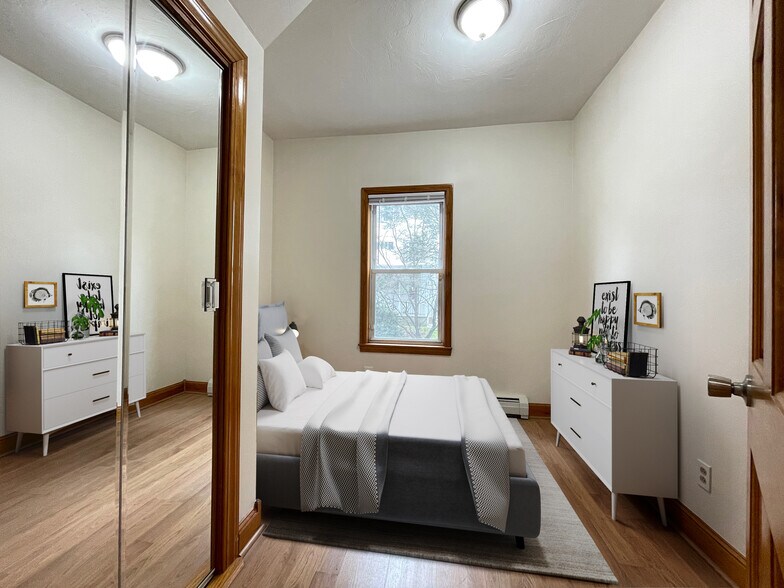 Building Photo - 18 Ames St