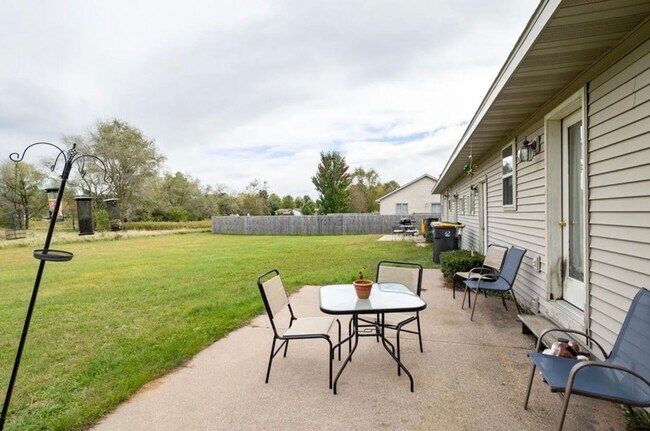 Building Photo - 6305/6307 Teagan Lane