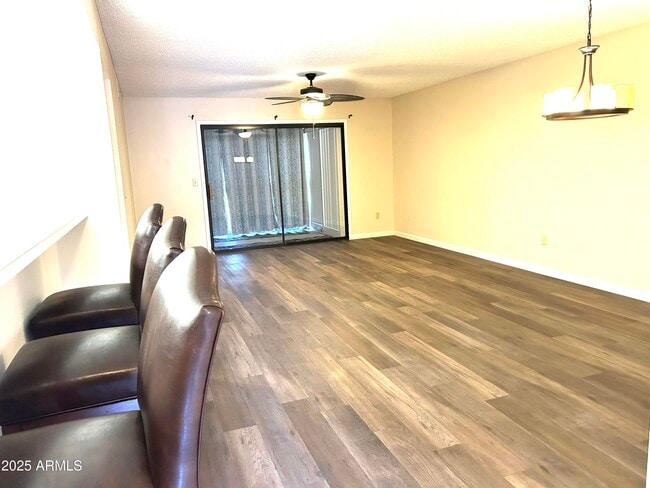 Building Photo - 1021 S Greenfield Rd