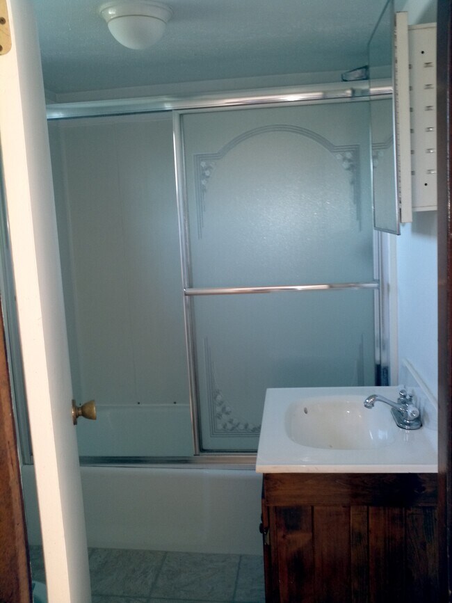 Building Photo - 10 Ocean Ave