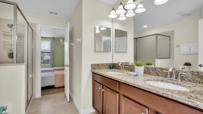 Building Photo - 1434 Rolling Fairway Dr