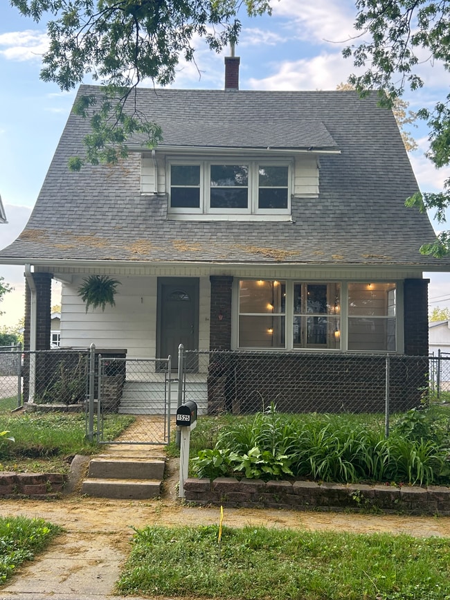 Building Photo - 1525 11th Ave