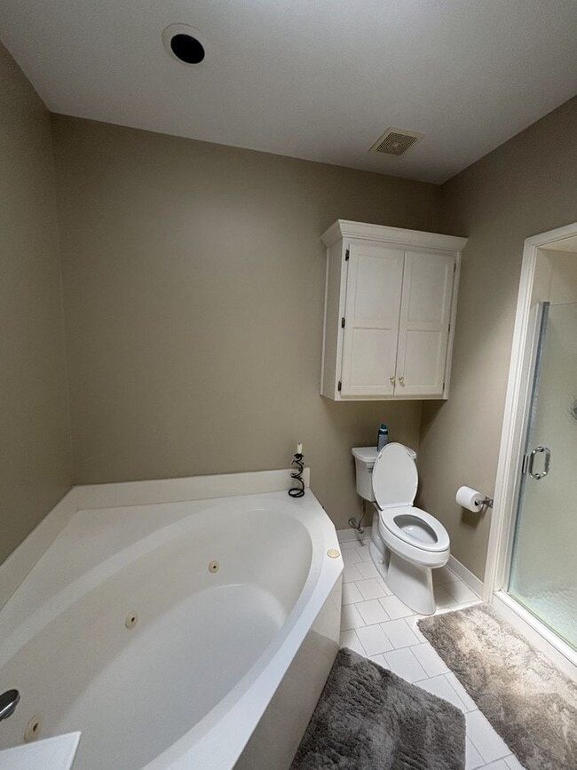Building Photo - Spacious 3 Bed 2 Bath Home In Homewood With Large Basement